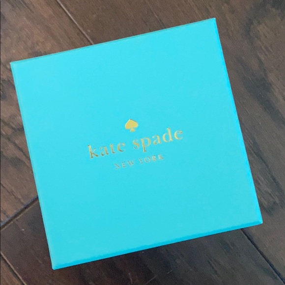 Kate Spade Watch - Picture 2 of 4
